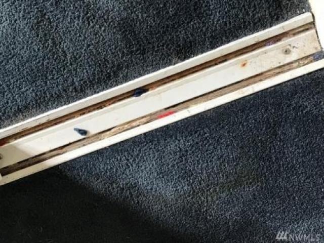 1210 8th Ave - Photo 2 of 6