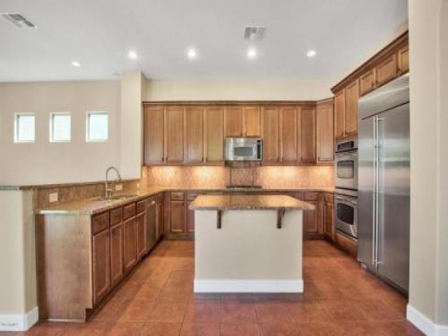 23217 N 39th Terrace - Photo 2 of 6