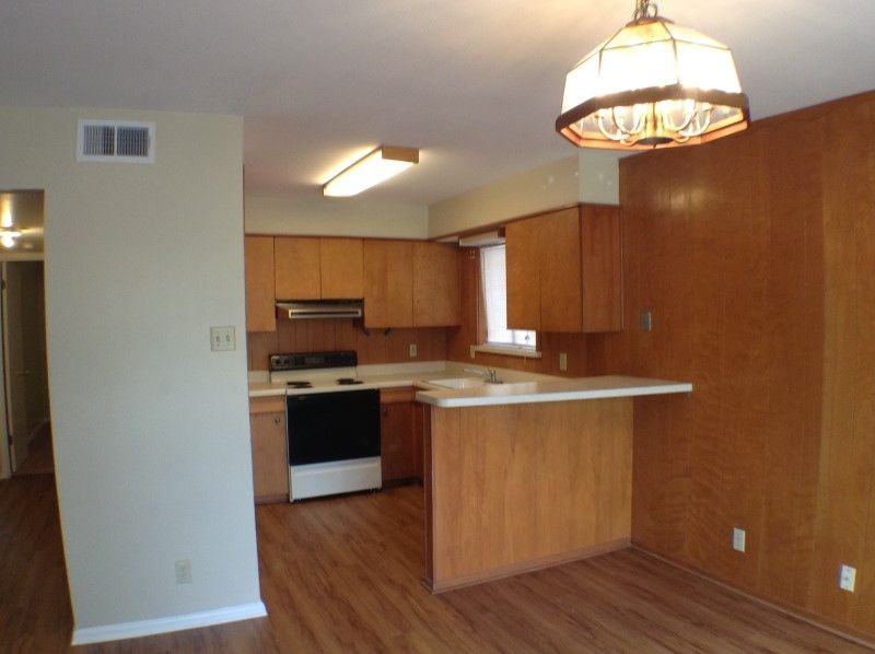 123 Sunnyland Dr - Photo 3 of 7
