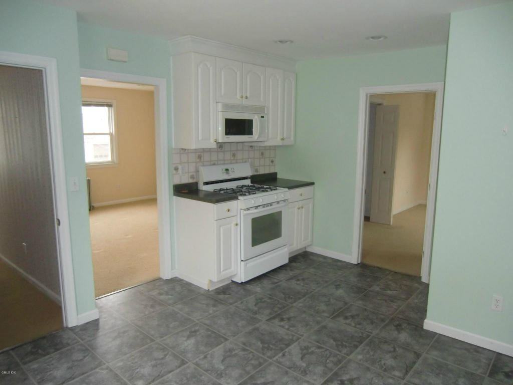 37 Gerry St - Photo 2 of 4
