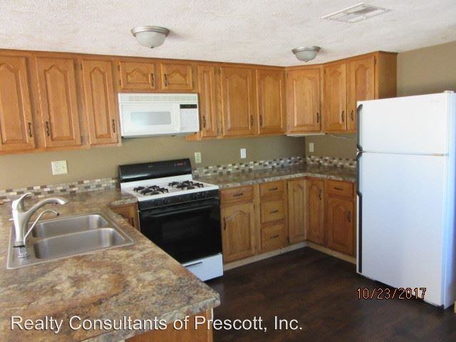 1394 Prairiegrass Rd - Photo 3 of 8