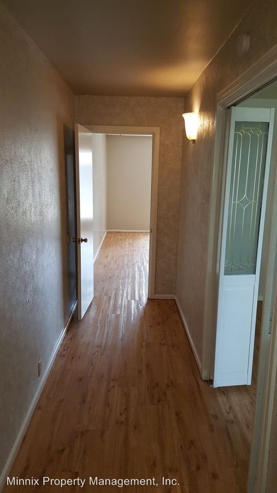 4209 51st St - Photo 3 of 31