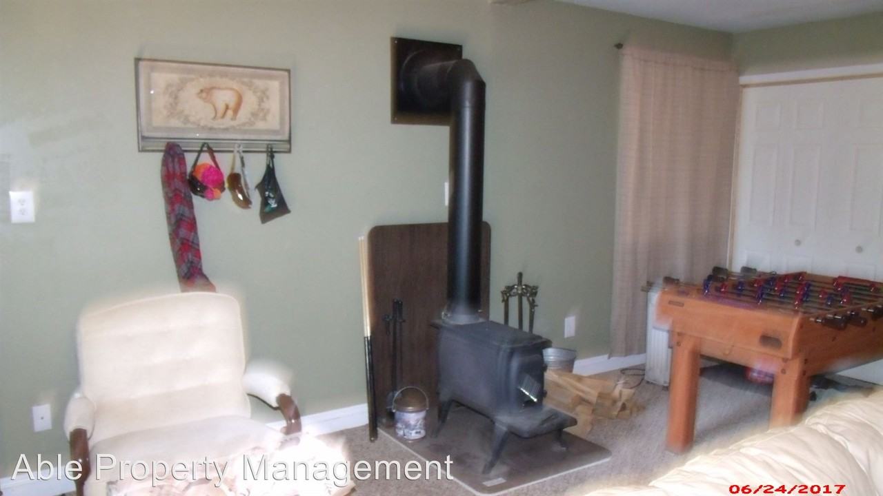 8415 Old State Rd - Photo 3 of 12