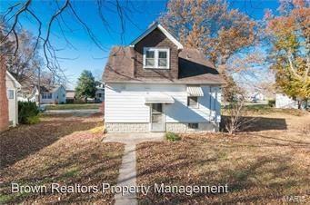 3115 Roland Ave - Photo 2 of 15