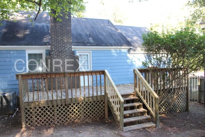 100 Laurel Oak Ln - Photo 2 of 14