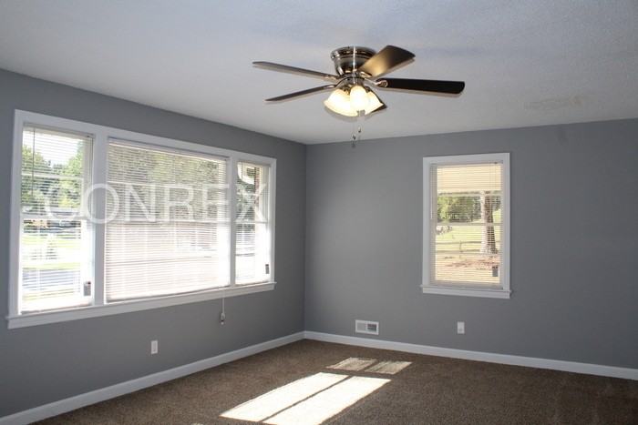 1454 Fork Ave - Photo 2 of 13