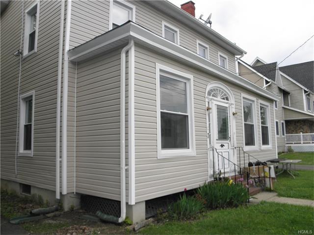 7 Hudson Ave - Photo 3 of 10