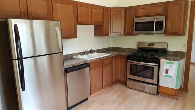 960 Aberdeen Dr - Photo 2 of 12