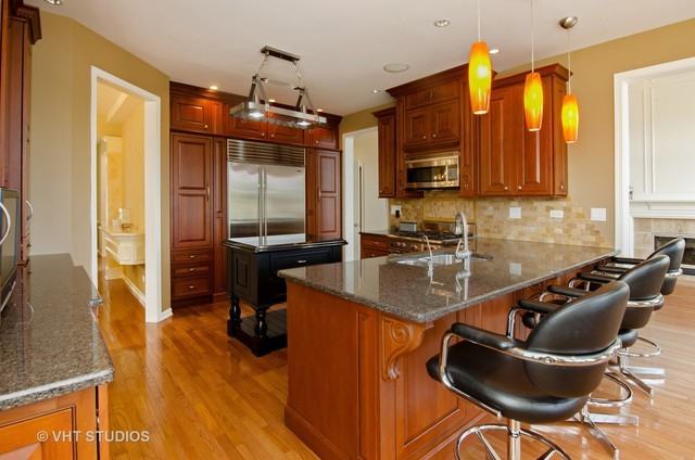571 Brookside Ave - Photo 3 of 23