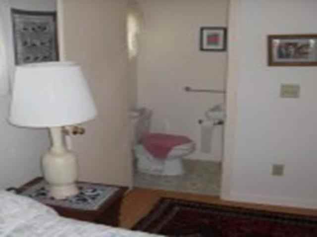 44 Angelica Ave - Photo 3 of 6