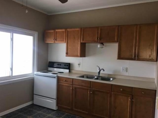 1533 Ligonier St - Photo 2 of 6