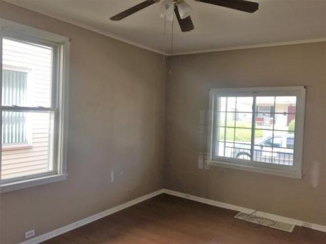 1533 Ligonier St - Photo 3 of 6