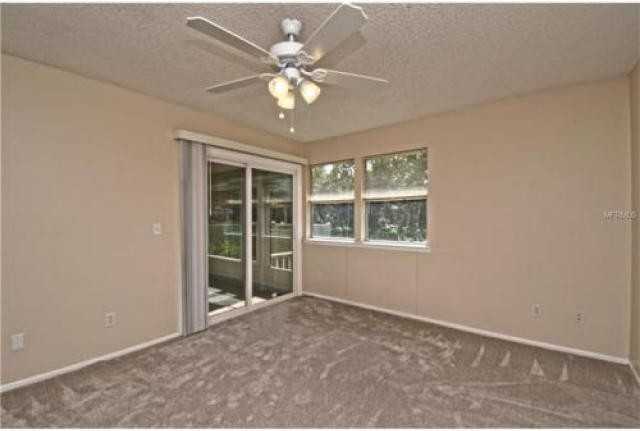 3140 Cloverplace Dr - Photo 2 of 6