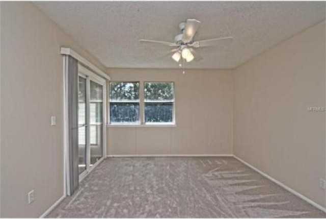 3140 Cloverplace Dr - Photo 3 of 6