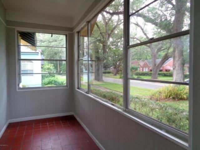 1280 Belvedere Ave - Photo 3 of 6