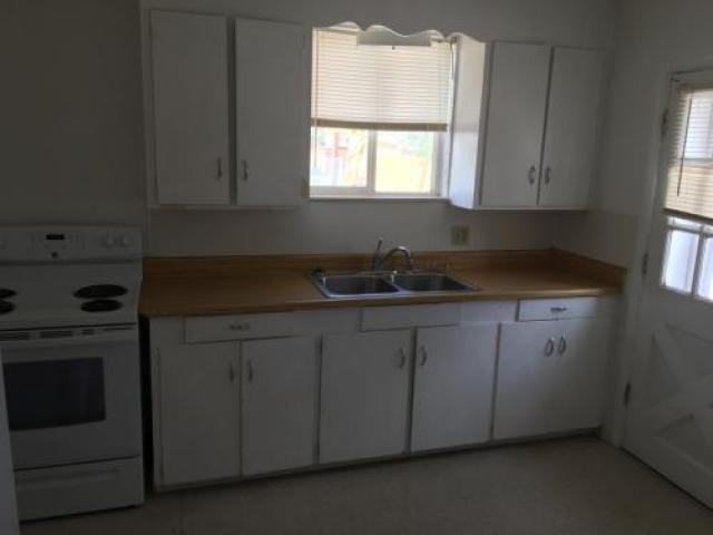 11553 Frederick St - Photo 3 of 6