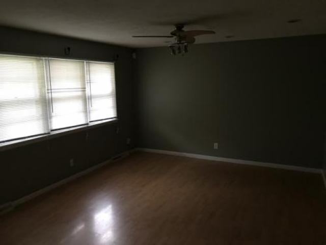 7134 Edith Ave - Photo 2 of 4