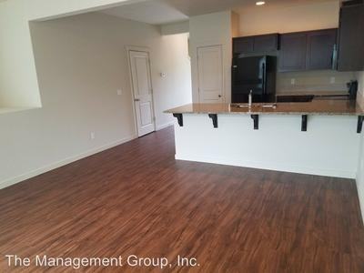 7th Avenue Townhomes - Photo 3 of 31