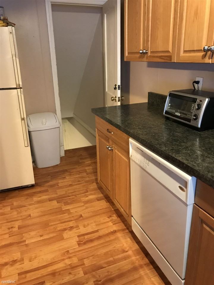 1658 Thetford Rd - Photo 2 of 8