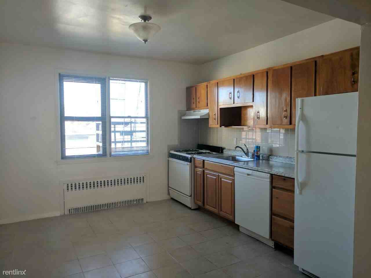 453 Central Ave - Photo 2 of 6