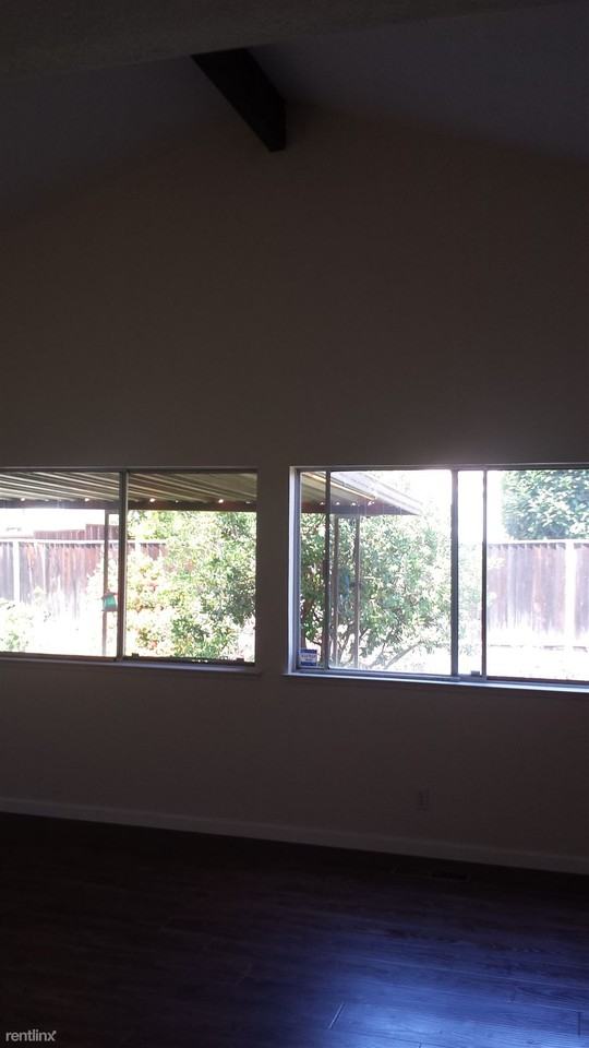 39465 Benavente Ave - Photo 2 of 15