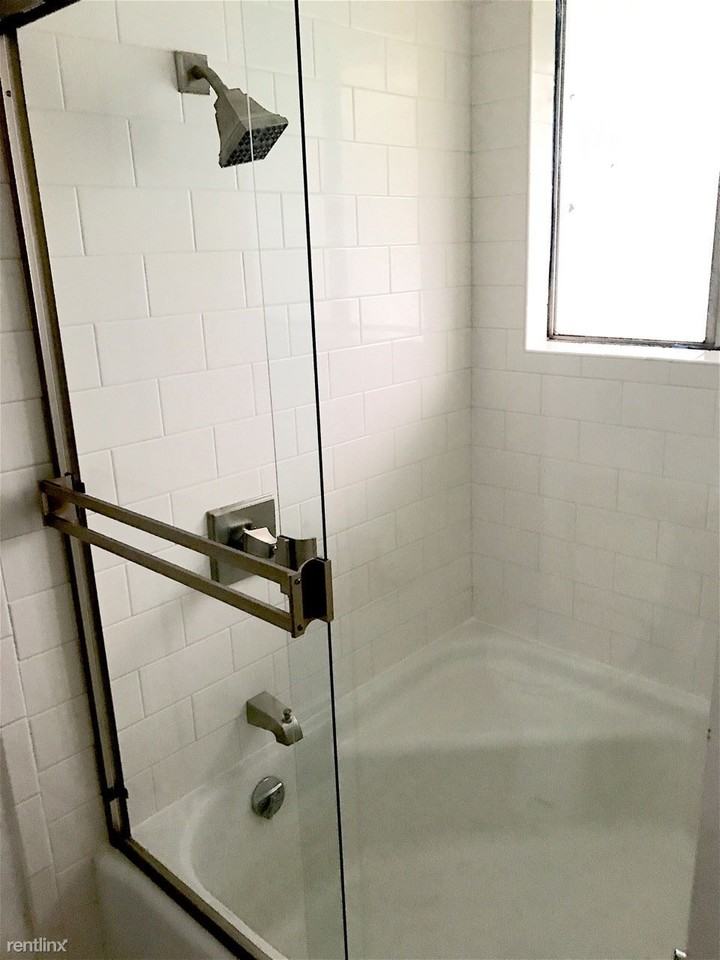 21 Merrydale Rd - Photo 3 of 7