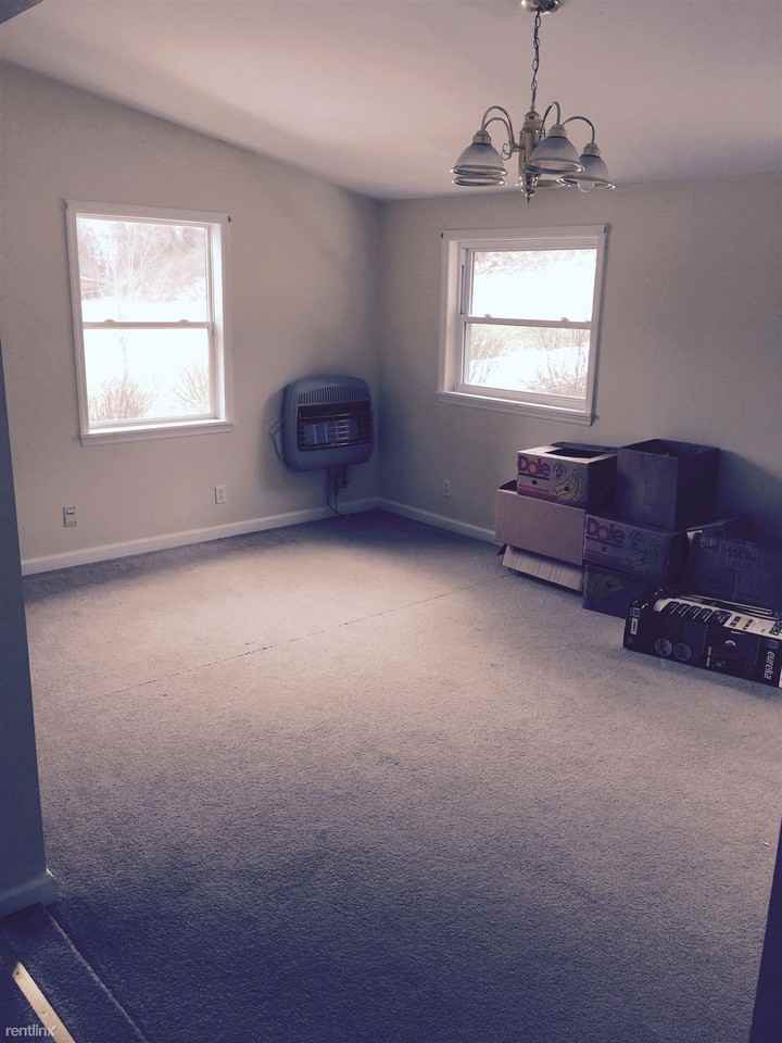 527 Hall Rd - Photo 2 of 8