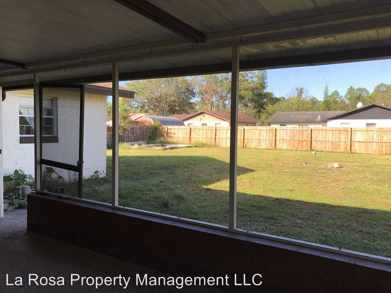 734 Dunhill Dr - Photo 2 of 8