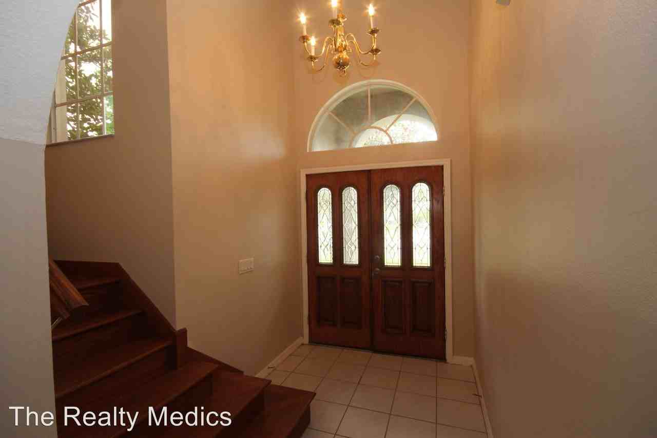 14810 Hartford Run Dr - Photo 2 of 13