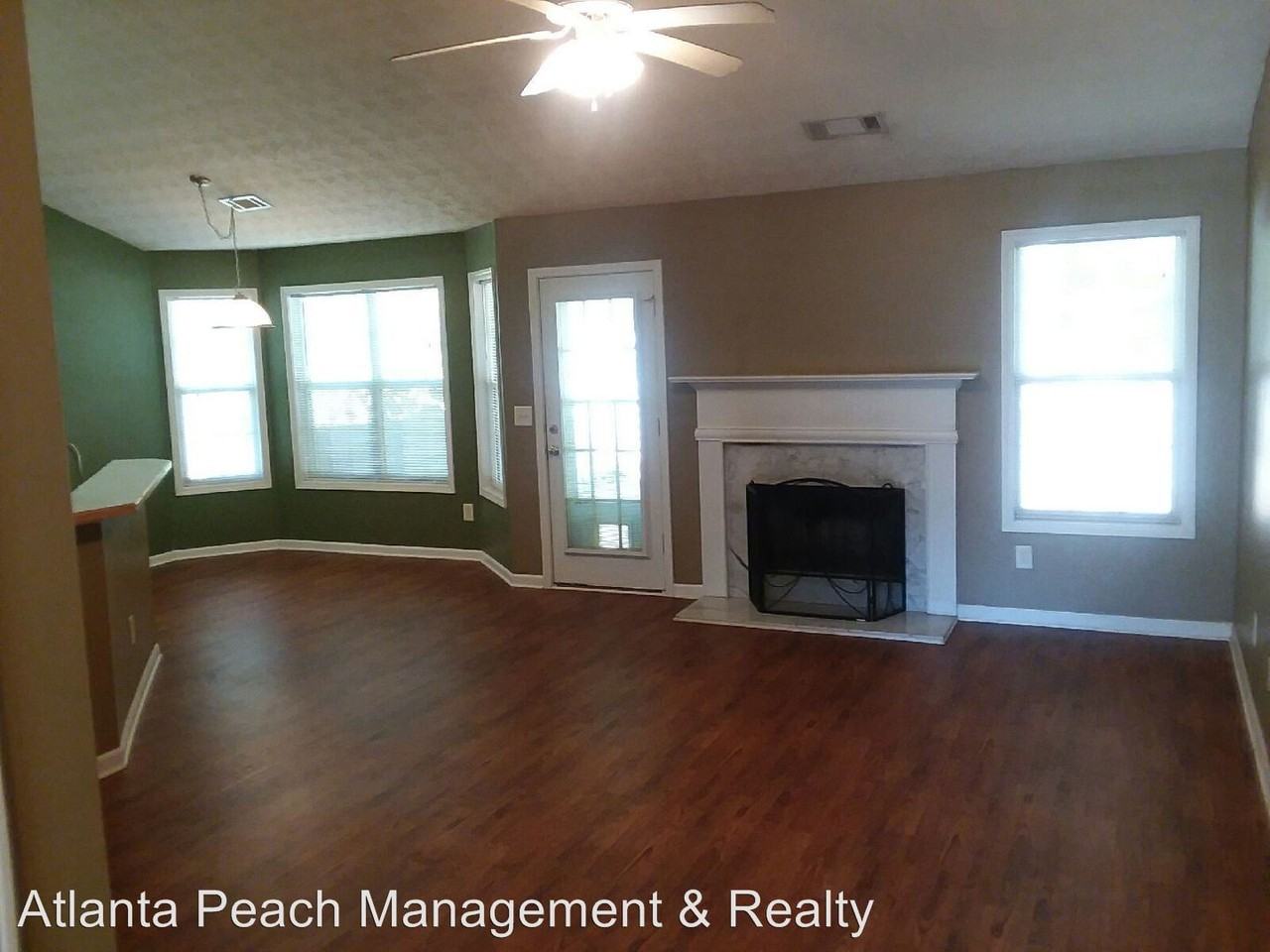 110 Wynfield Dr - Photo 2 of 5