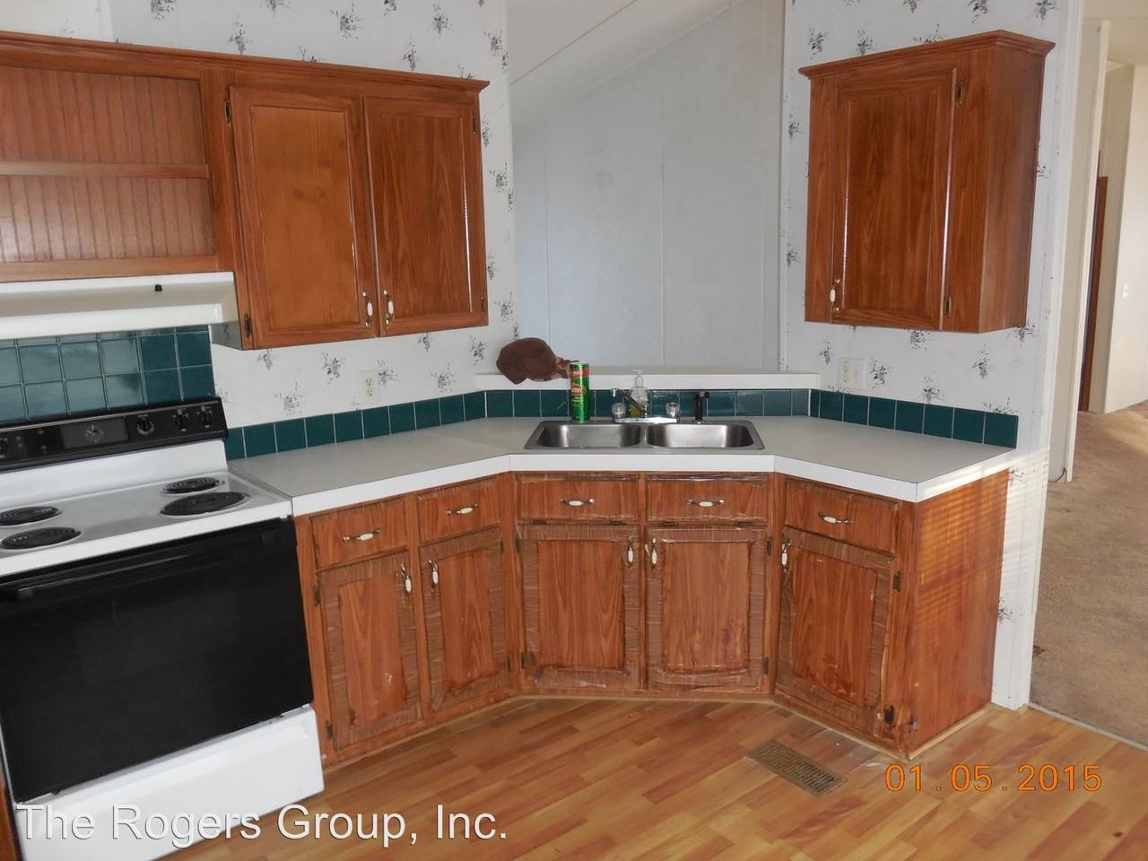 703 Finch Rd - Photo 2 of 6