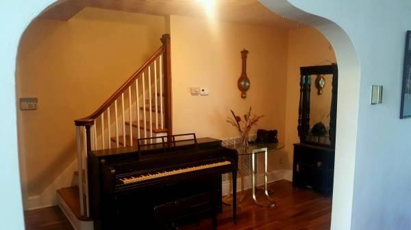 2200 Seminary Ave - Photo 3 of 7