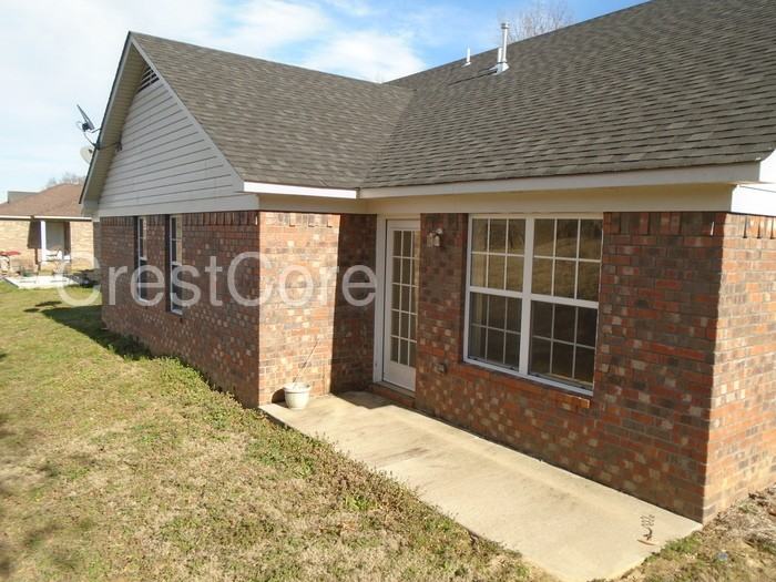 256 Brighton Village Loop - Photo 2 of 18