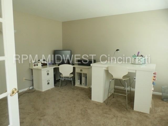 8540 Nottingwood Dr - Photo 3 of 17