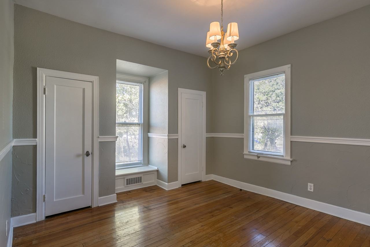 519 Walnut - Photo 2 of 10