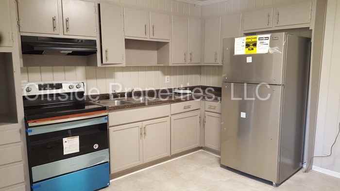 2539 Stone Rd - Photo 3 of 12