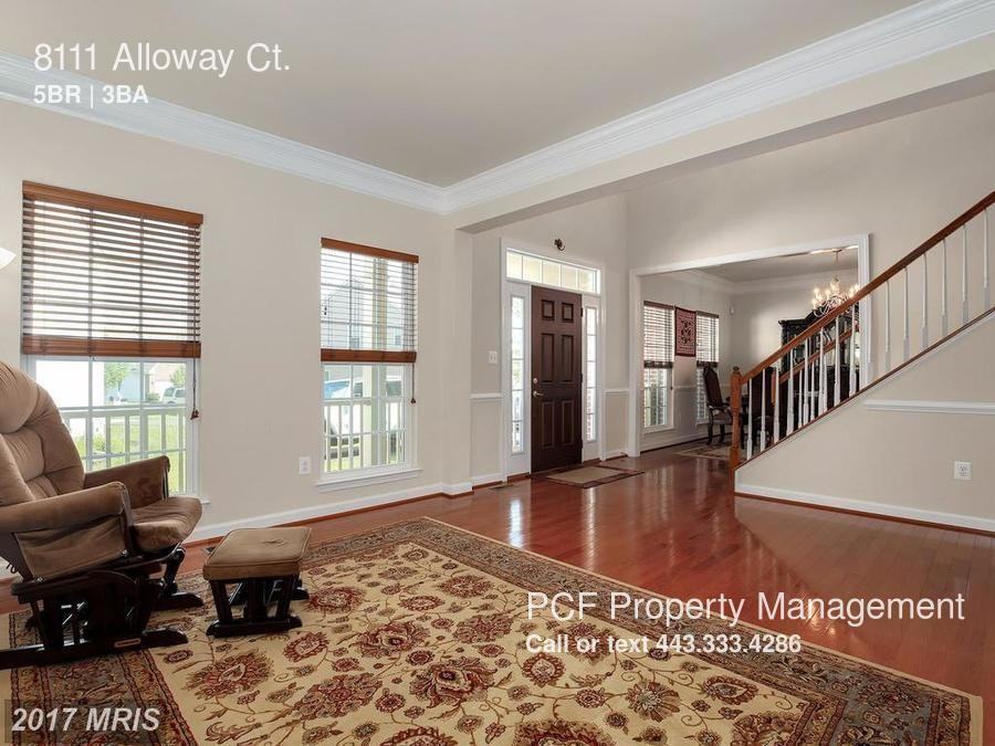 8111 Alloway Ct - Photo 3 of 28