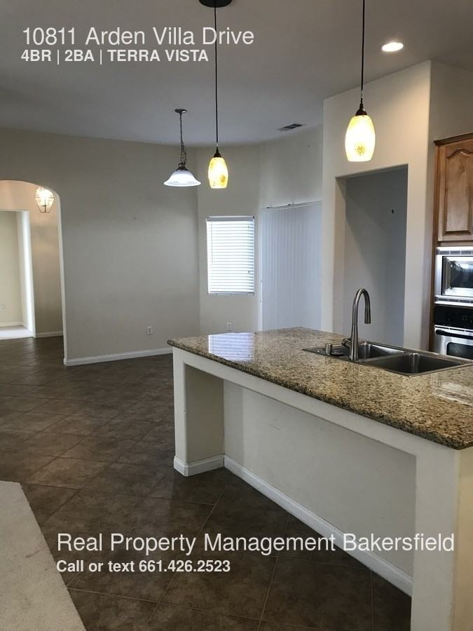 10811 Arden Villa Dr - Photo 3 of 13