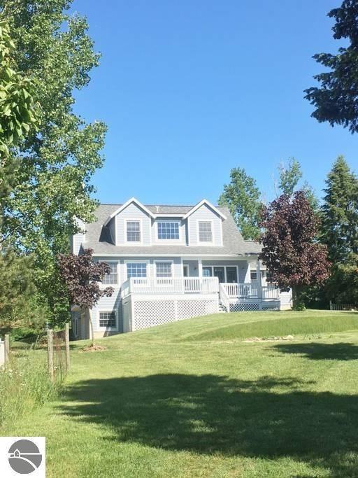 7363 E Lakeview Hills Rd - Photo 2 of 36