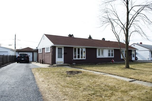 4607 W 88th St - Photo 3 of 19