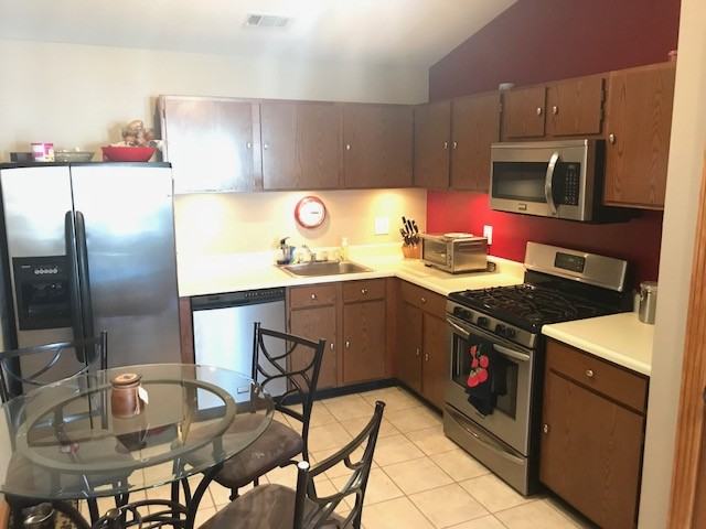 7504 Triwoods Dr #I - Photo 3 of 11