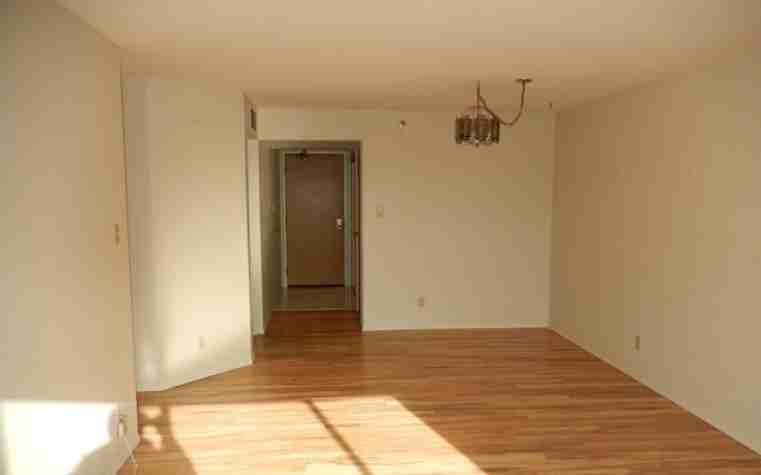 311 6th Avenue North - Photo 3 of 13