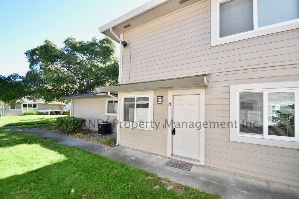 24 Lassen Ln - Photo 2 of 11