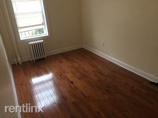 7093 New York Ave - Photo 3 of 4