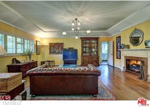 12455 Sarah St - Photo 3 of 17