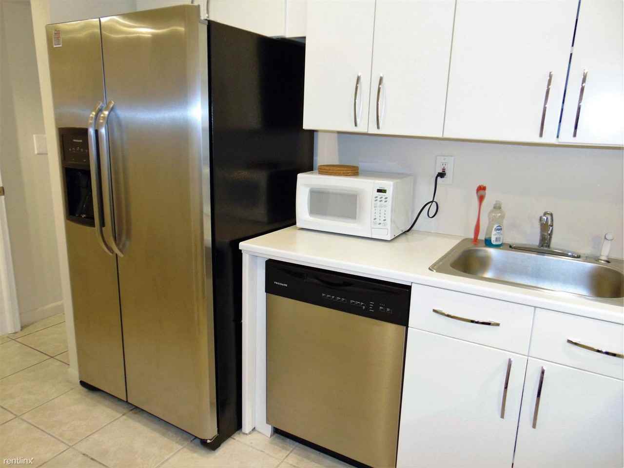 250 180th Dr - Photo 3 of 3