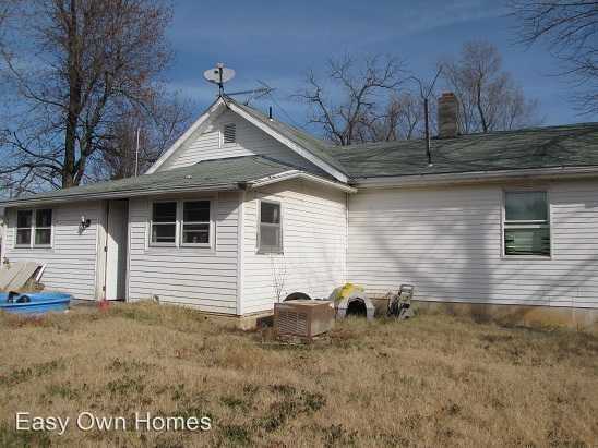 307 Webster St - Photo 2 of 2