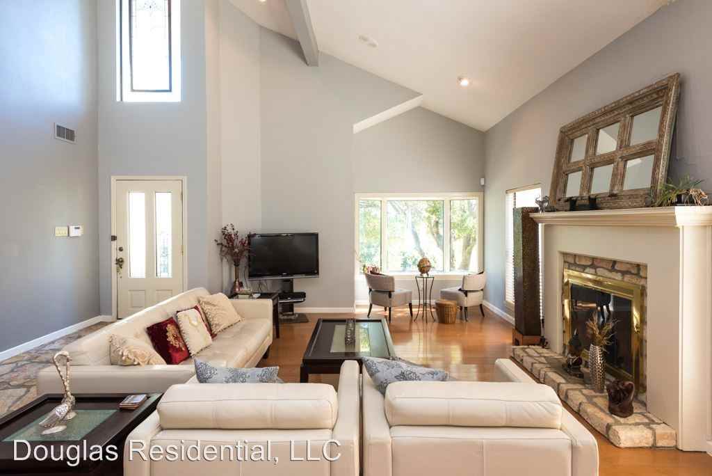 5907 Balsam Hollow - Photo 2 of 15