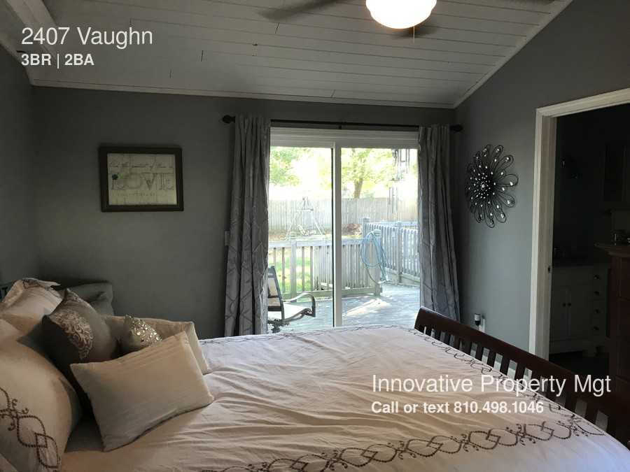 2407 Vaughn Dr - Photo 3 of 17