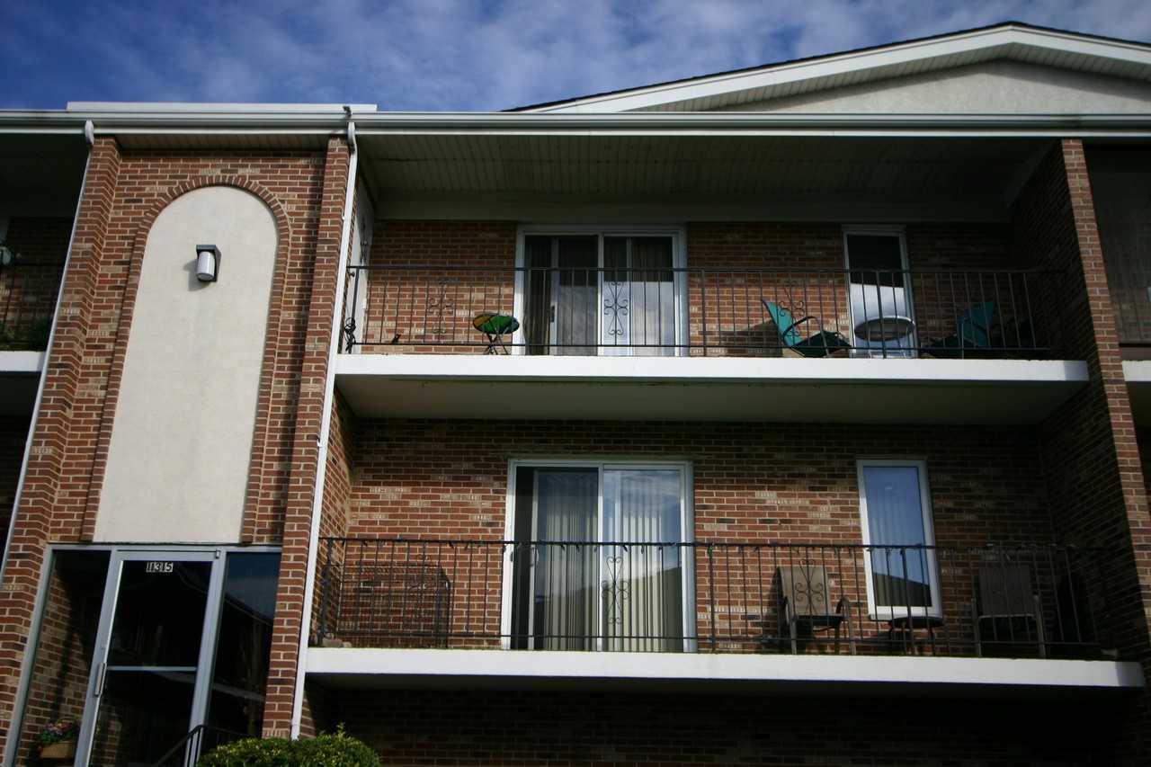 11315 Moraine Drive #D - Photo 2 of 21